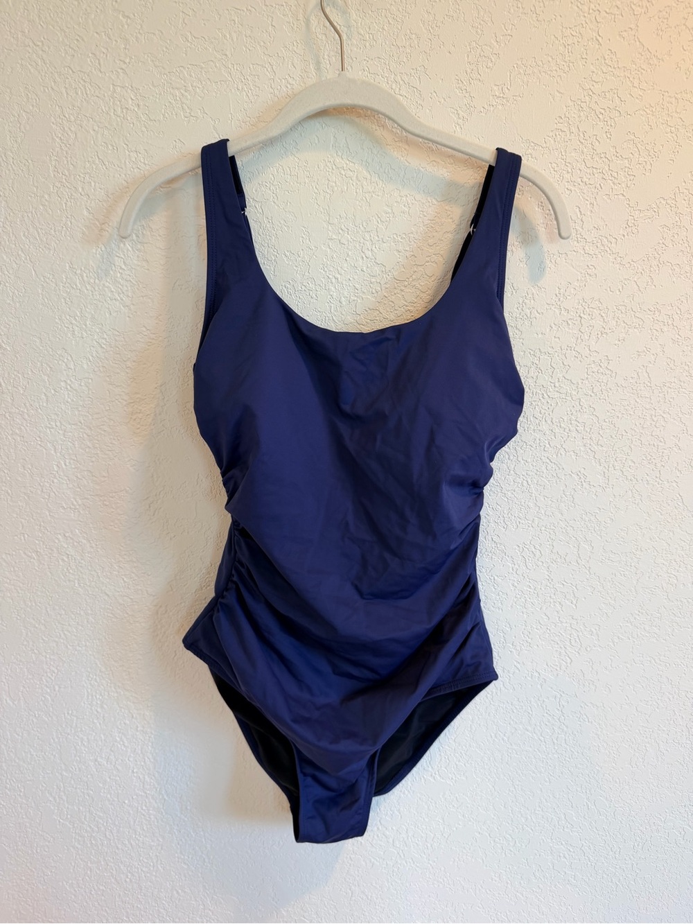 (SEA) NWT Cupshe Slim and Sculpt Navy One-Piece Swimsuit